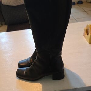 Sudini Black Heeled Boots for Women